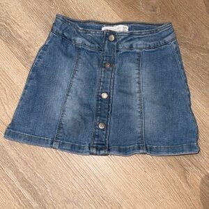 Zara jean skirt 4/5 girls